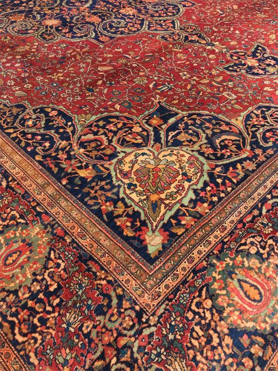 Picture of ANTIQUE FARAHAN