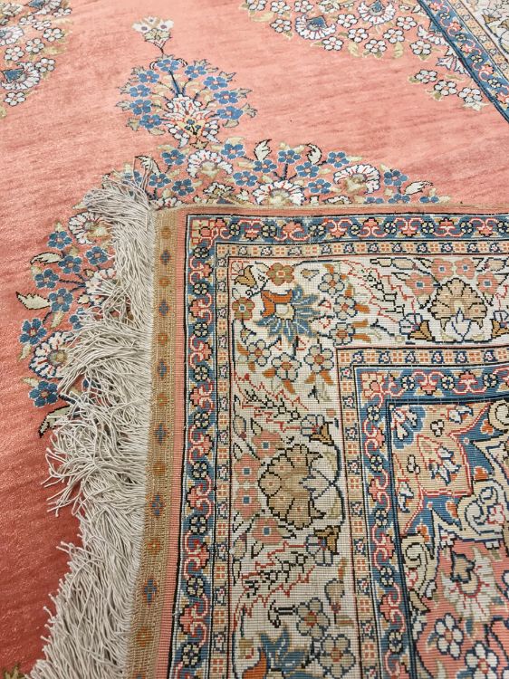 Picture of ANTIQUE SILK HEREKE