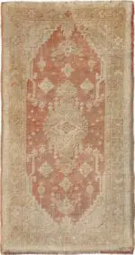 ANTIQUE OUSHAK