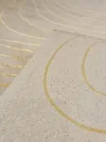 MODERN W/SILK - Image 4