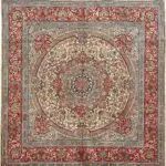 ANTIQUE SILK HEREKE