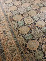 OLD NAIN W/ SILK - Image 2
