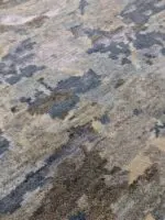 MODERN W/ SILK - Image 3