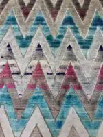 MODERN W/ SILK - Image 3