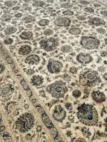 ANTIQUE IVORY KASHAN W/ SILK - Image 2