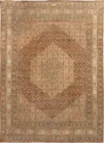 ANTIQUE TABRIZ
