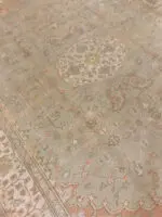 ANTIQUE OUSHAK - Image 2