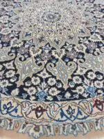 OLD NAIN W/ SILK - Image 3